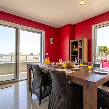 Sunrise T2 - By Smarthomes Lejlighed